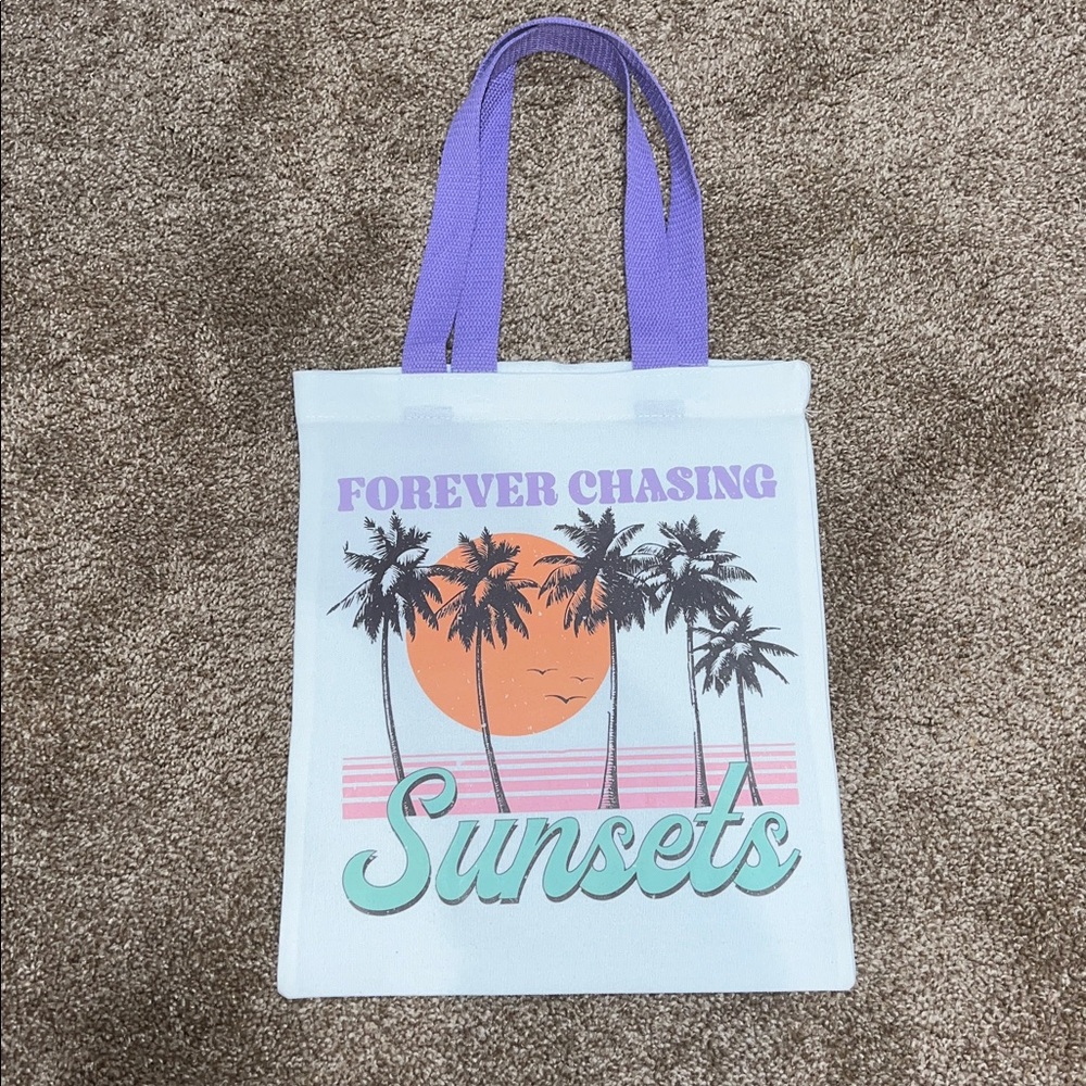 Handmade Colorful Beach Summer Themed Graphic Canvas Tote Bags - Choice of One - Picture 3 of 4